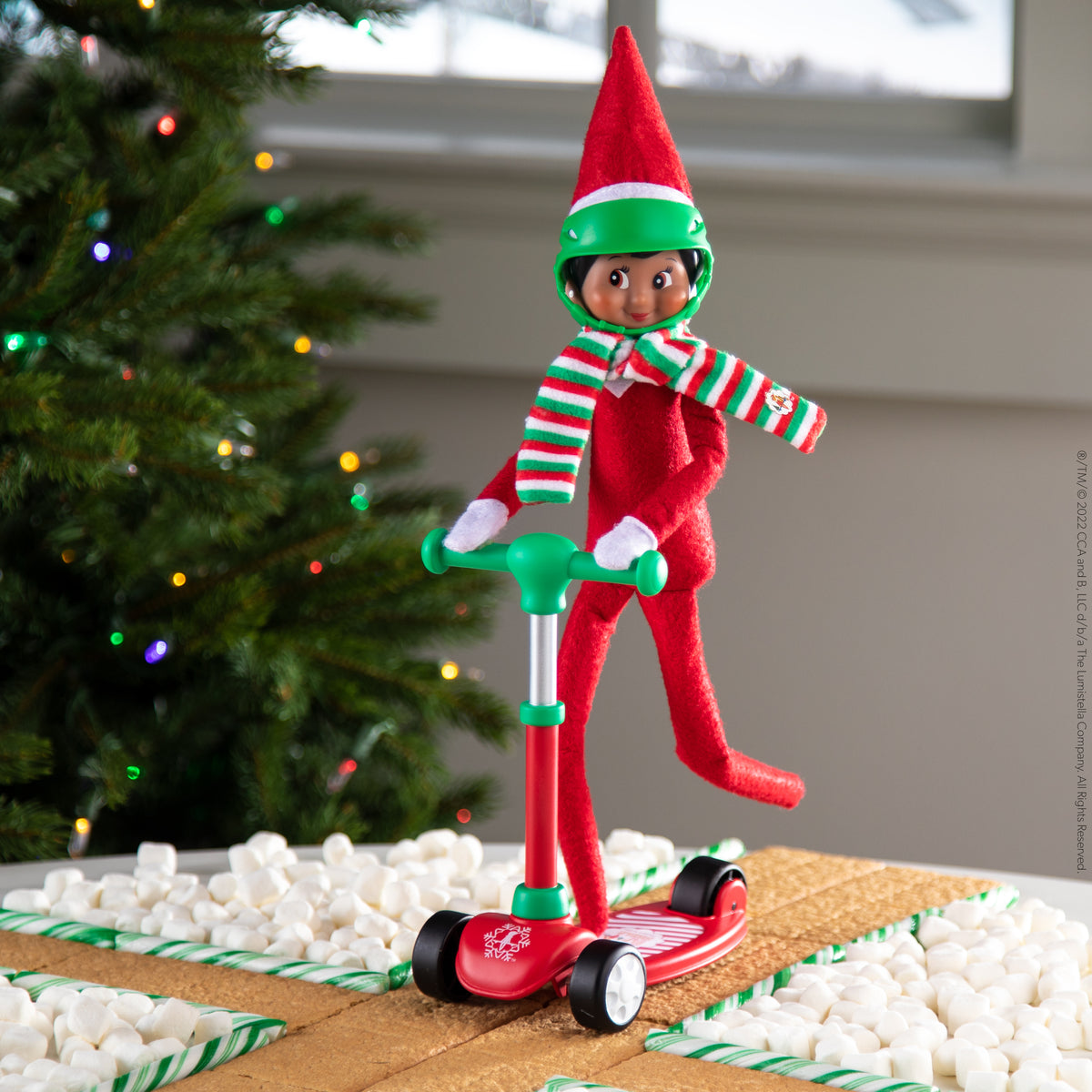 Scout Elves at Play® Stand-n-Scoot